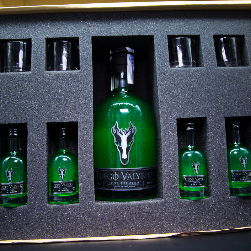 Pack Influencer (Botella 70cl + 4 minis-botellas+ 4 vasos)